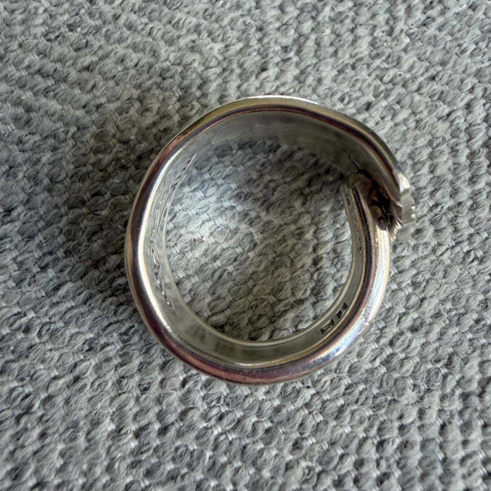 Sectional Spoon Ring - Picture 8 of 13